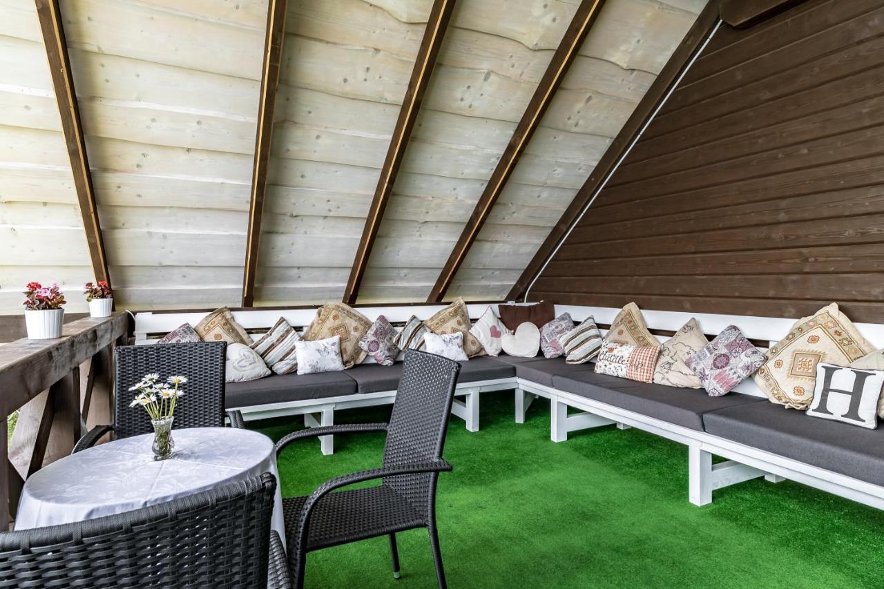 Guest House Slavske Exterior photo