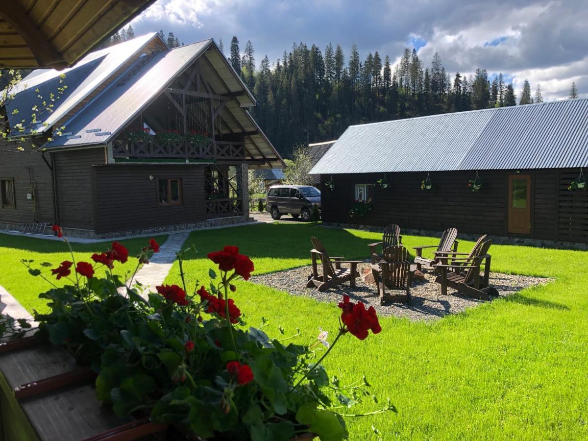 Guest House Slavske Exterior photo