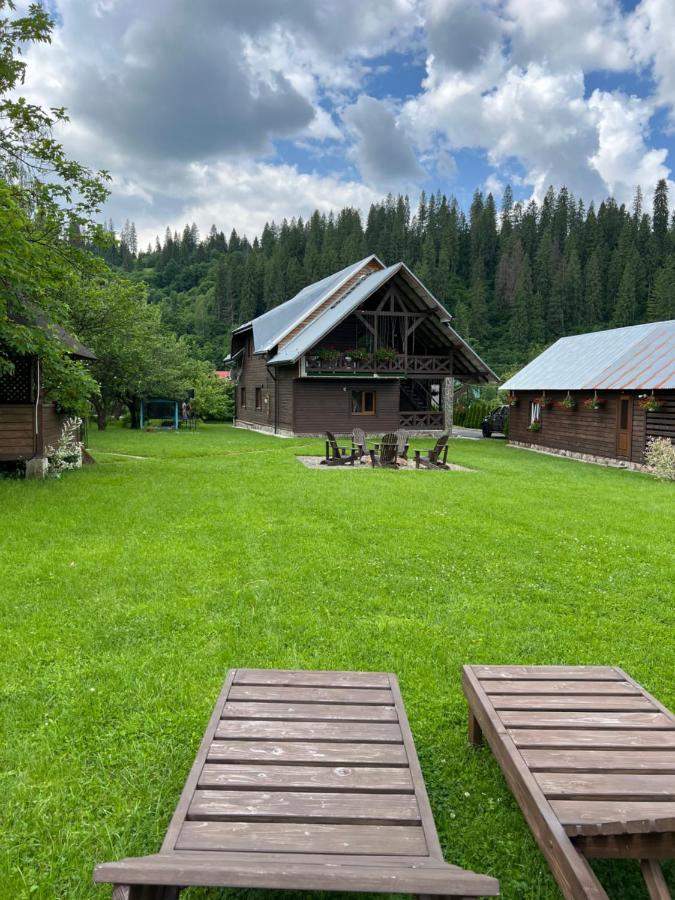 Guest House Slavske Exterior photo