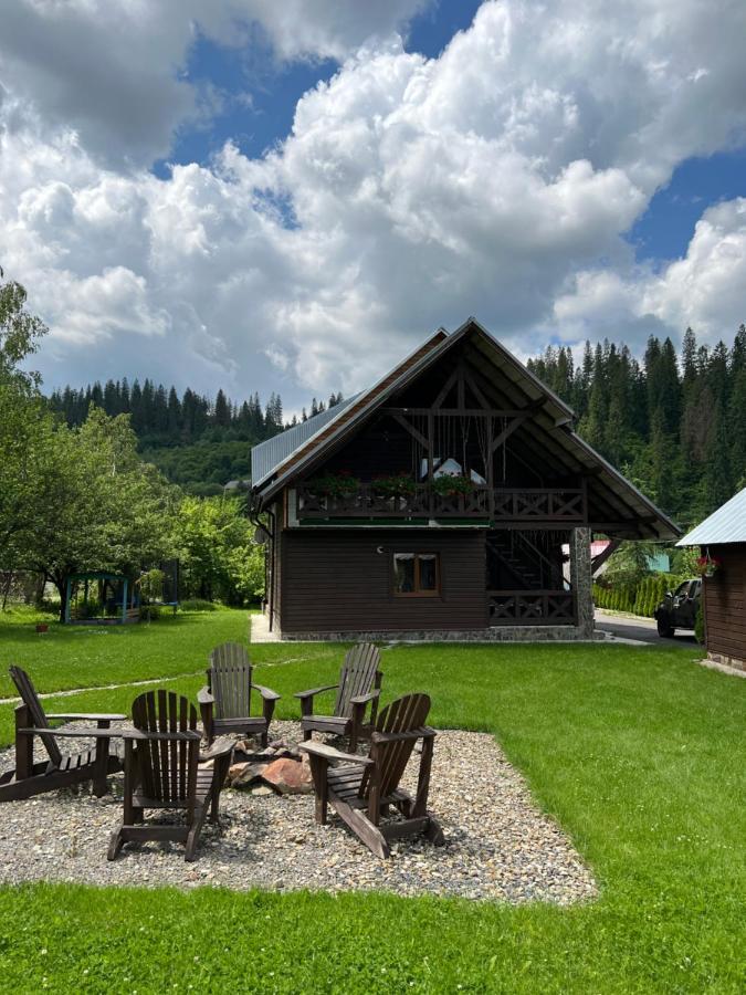 Guest House Slavske Exterior photo