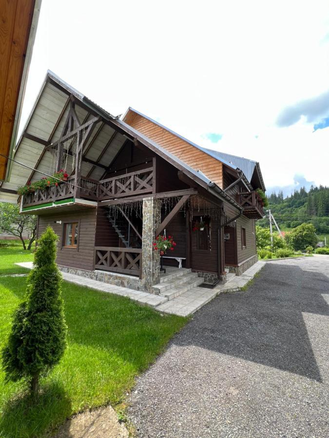 Guest House Slavske Exterior photo