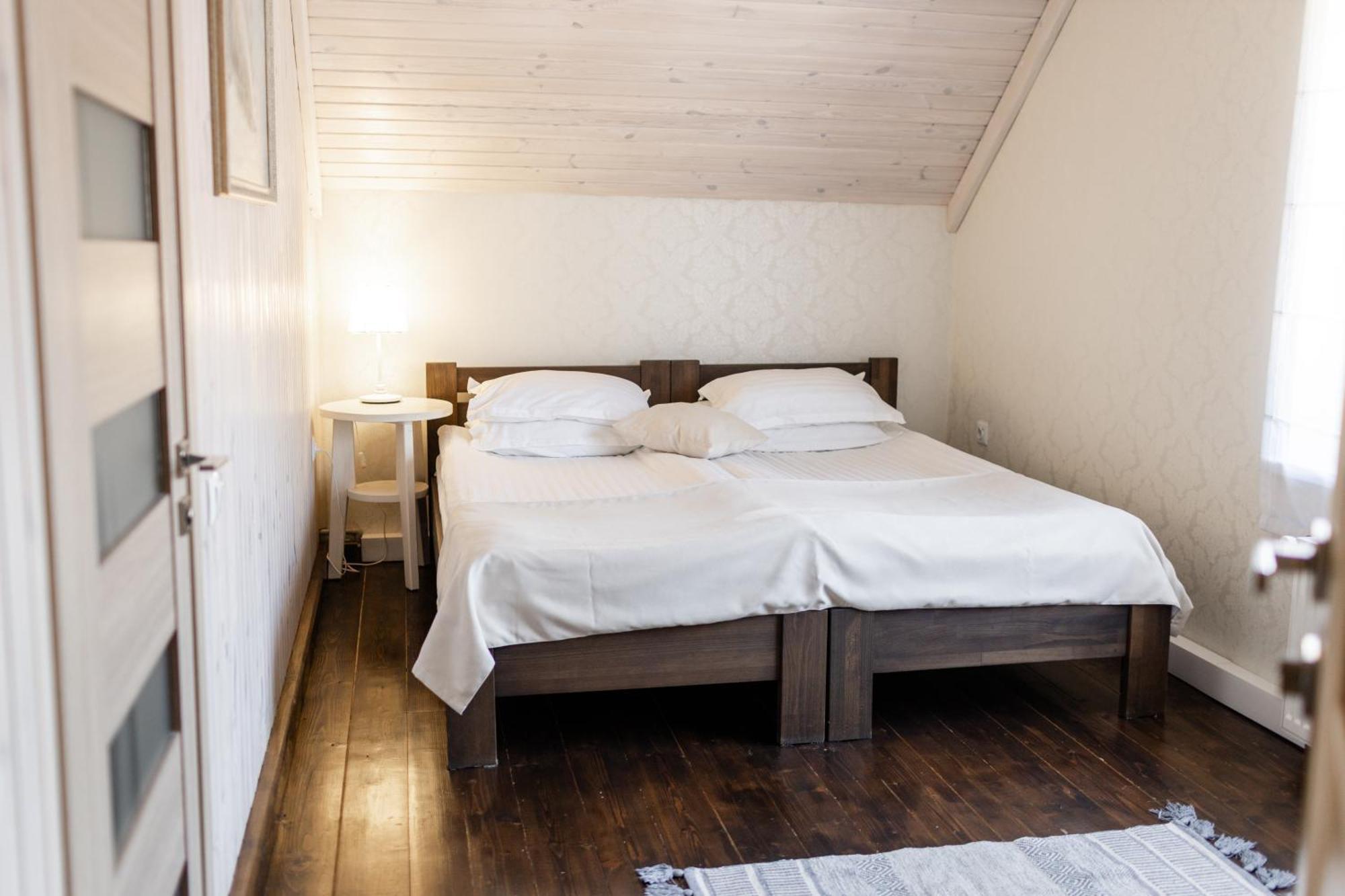 Guest House Slavske Exterior photo